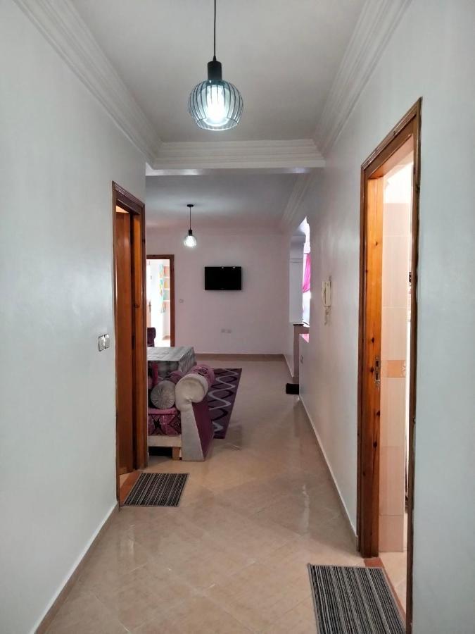 Appartement meublé bien situé à Agadir Esterno foto