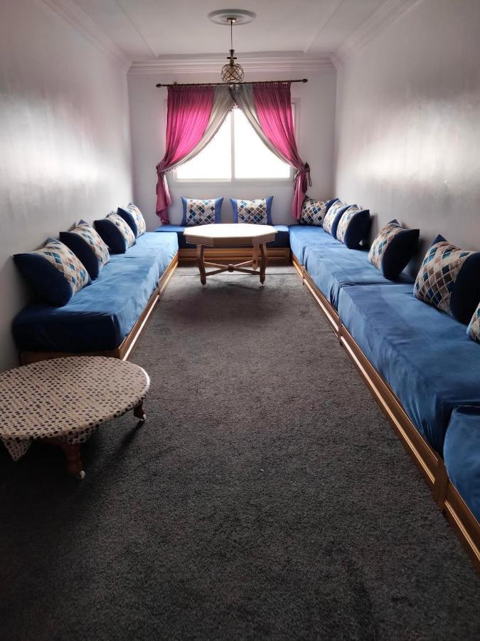 Appartement meublé bien situé à Agadir Esterno foto