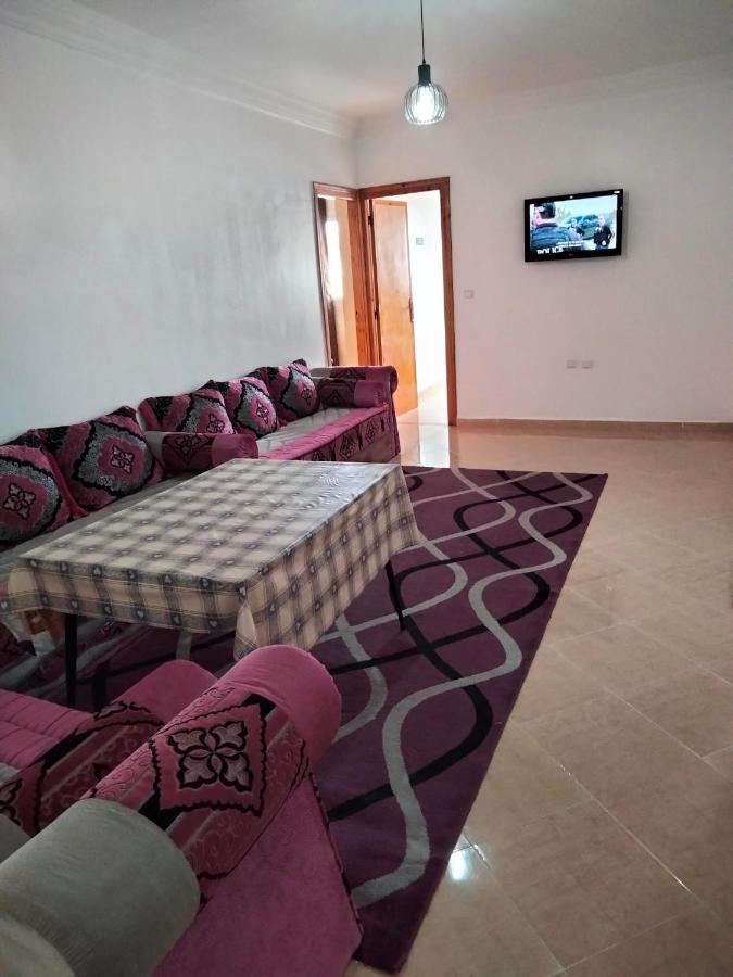 Appartement meublé bien situé à Agadir Esterno foto